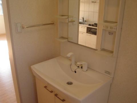 洗面設備　洗髪洗面化粧台