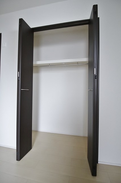 収納　写真準備中の為、同ハウスメーカー施工の参考写真です。