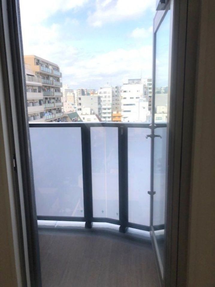 バルコニー　バルコニー