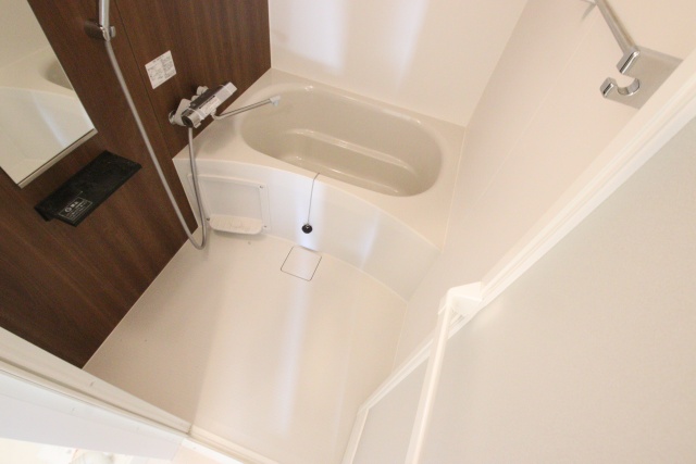 バス・シャワールーム　※別室の参考写真の為、現況優先です。