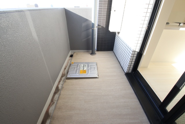 バルコニー　※別室の参考写真の為、現況優先です。
