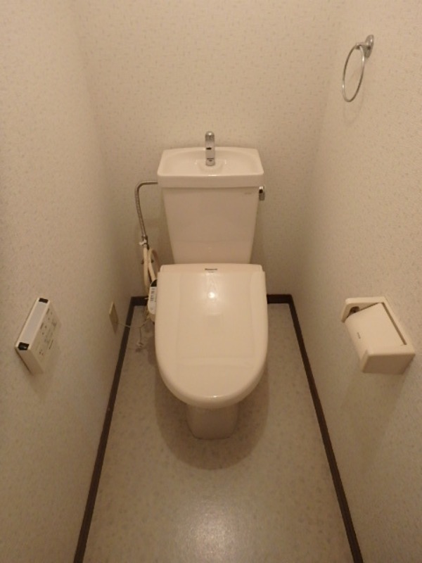 トイレ　図面と現状に相違がある場合には現状を優先