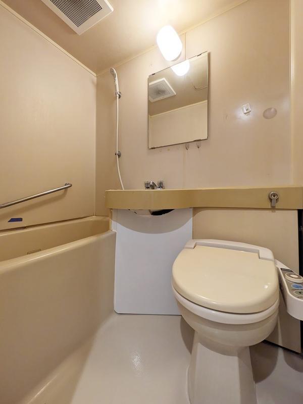 バス・シャワールーム　バス