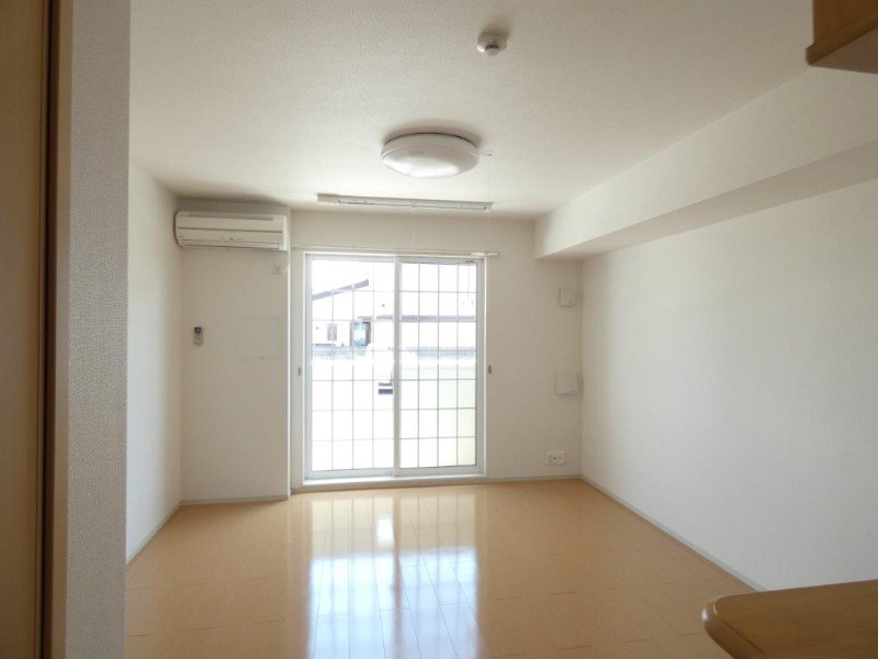 居室・リビング　図面と現状に相違がある場合には現状を優先