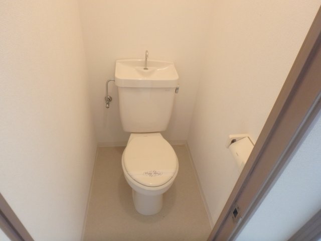 トイレ　バス、トイレセパレート