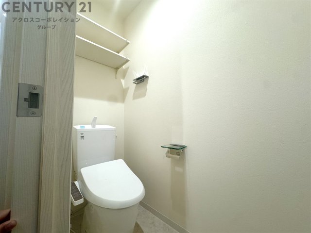 トイレ　ウォシュレット付き！