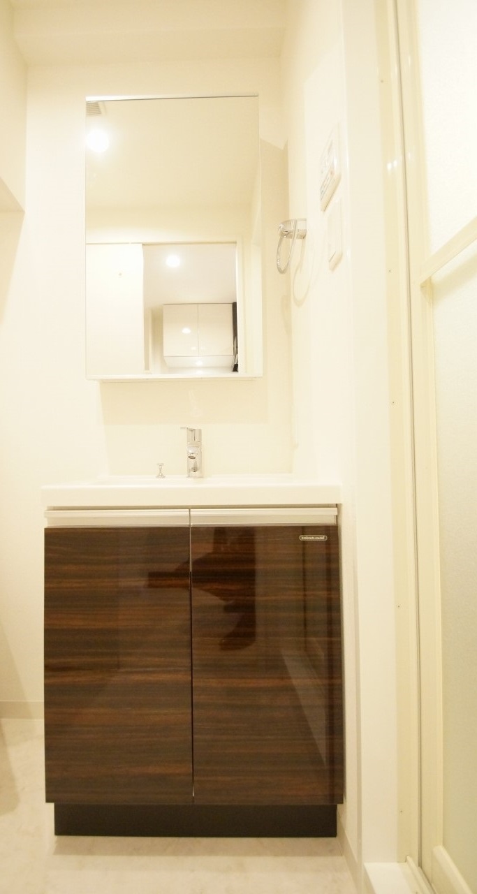 洗面設備　嬉しい独立洗面台