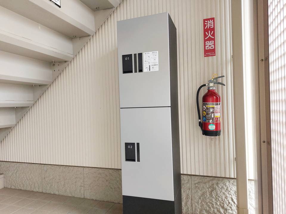 エントランス　宅配ボックス
