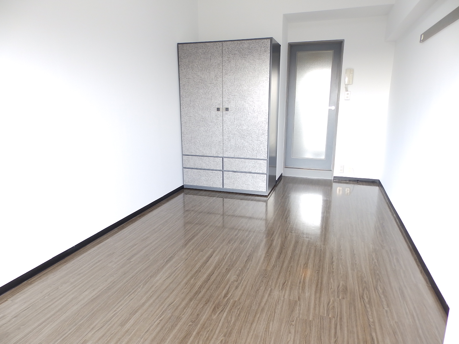 居室・リビング　フローリング