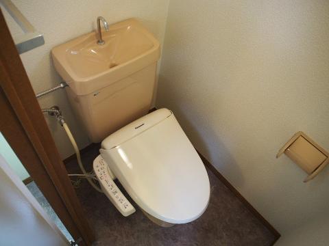 トイレ　シャワー付トイレ