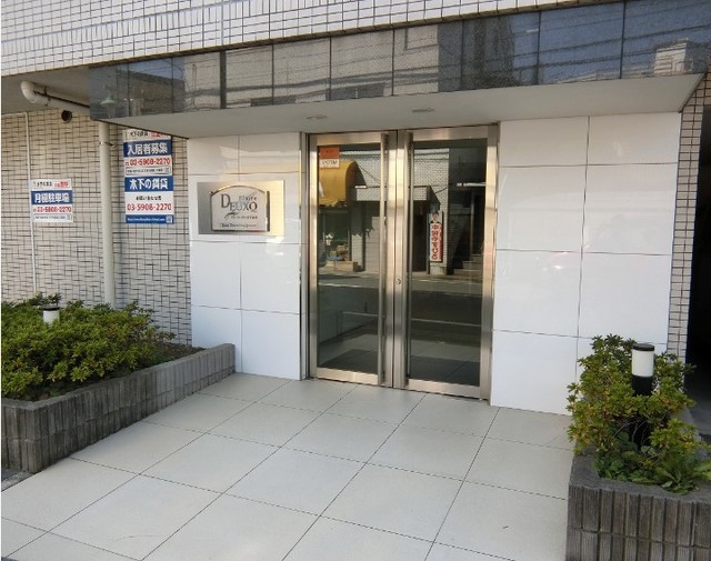 エントランス　エントランス部分