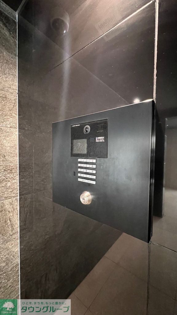 セキュリティ　エントランス