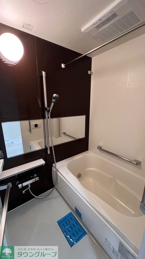 バス・シャワールーム　バス