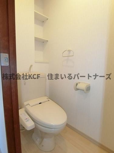 トイレ　落ち着いたトイレです