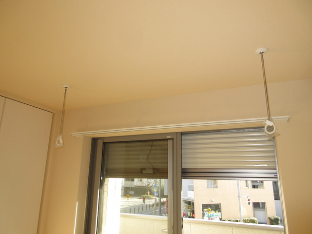 その他　★室内物干フック＆防犯シャッター★