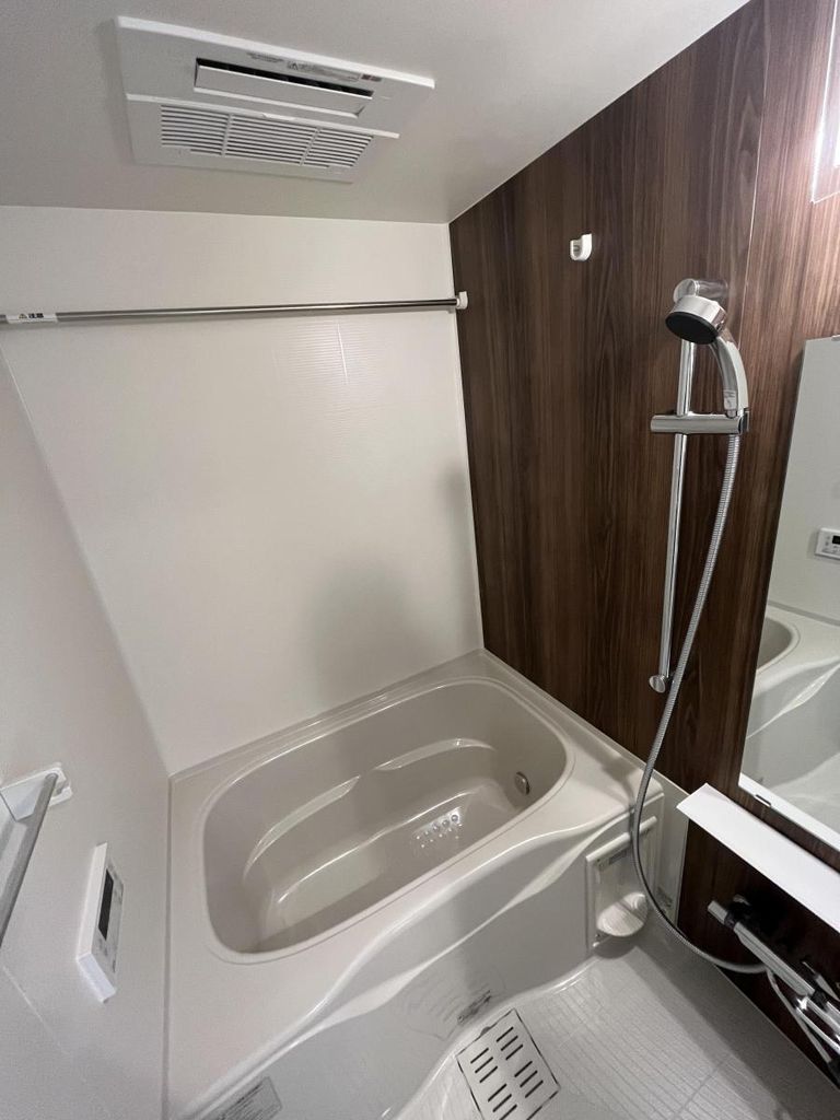 バス・シャワールーム　バルコニー