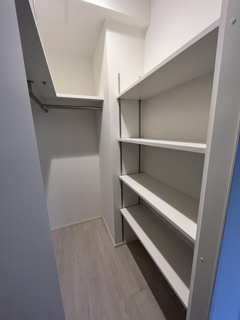 収納　キッチン