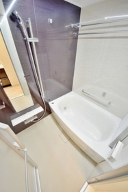 バス・シャワールーム　内装