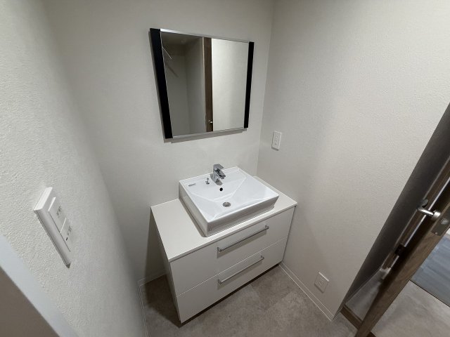 洗面設備　使いやすい洗面所です