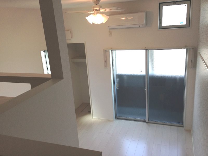 居室・リビング　同タイプのお部屋の写真です。