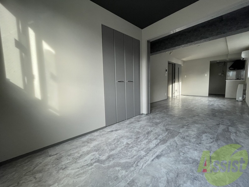 居室・リビング　広くてキレイなお部屋が広がっていて、充実した生活が送れそう。