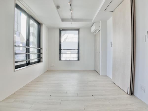 居室・リビング　居間です