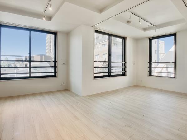 居室・リビング　ゆったり過ごせるリビングです