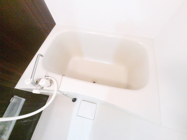 バス・シャワールーム　キレイな浴室