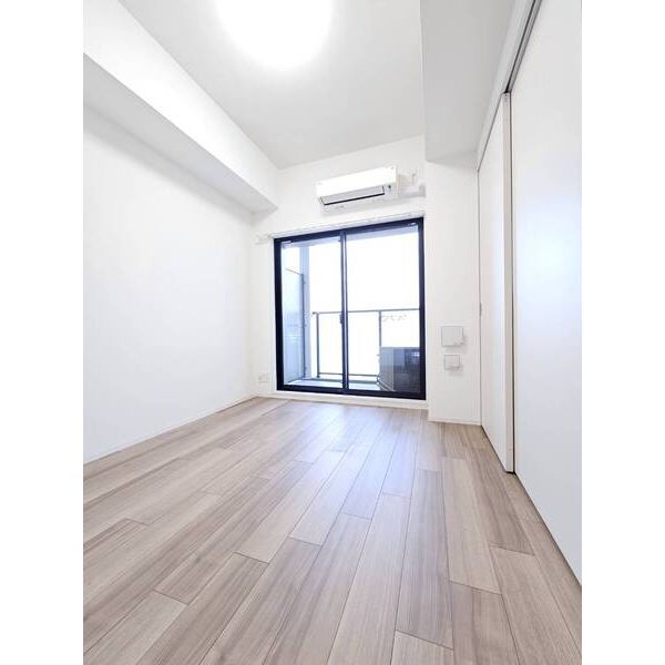 居室・リビング　※別室の参考写真の為、現況優先です。