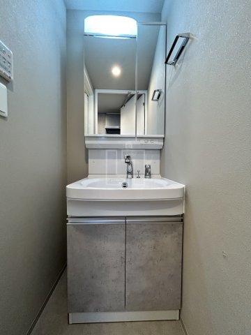 洗面設備　WORVE大阪本町（ワーブ大阪本町）　独立洗面化粧台