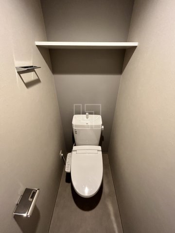 トイレ　WORVE大阪本町（ワーブ大阪本町）　温水洗浄便座