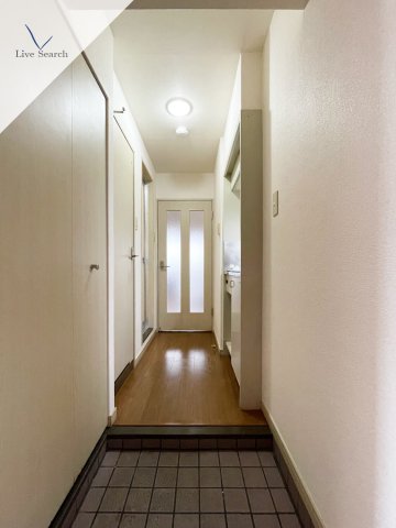 玄関　同タイプ別室写真