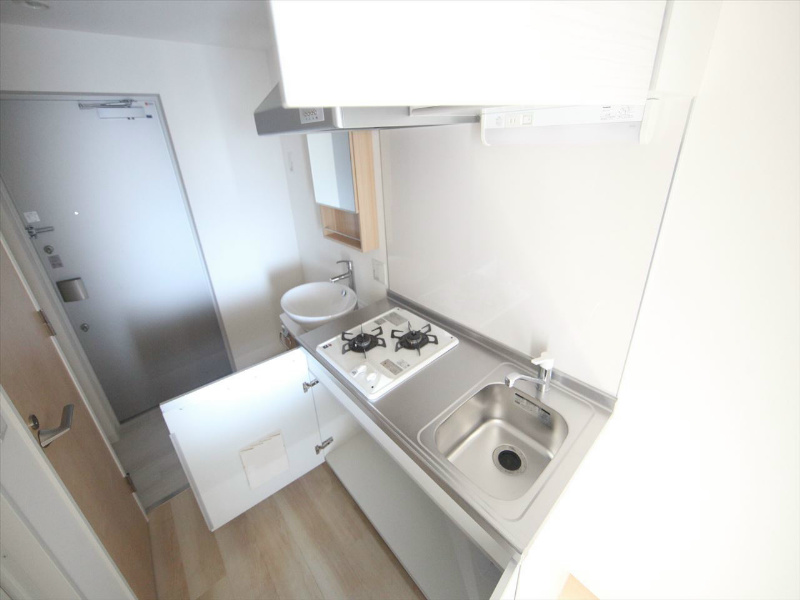 キッチン　システムキッチン（ガス2口コンロ付）