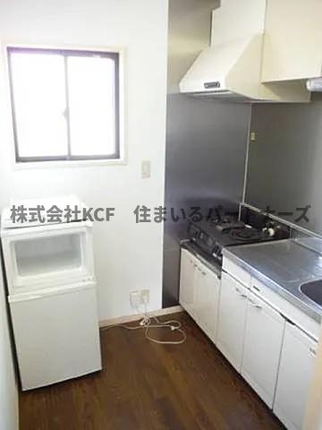 キッチン　コンパクトなキッチンで掃除もラクラク