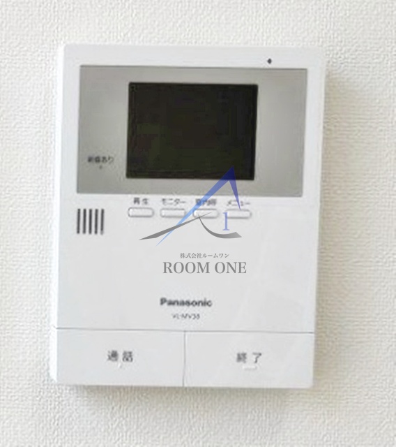 セキュリティ　モニター付きインターホンです。