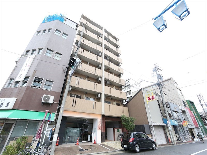 建物外観　外観　防犯カメラ付　オートロック　宅配ＢＯＸ