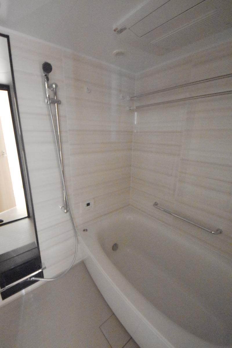 バス・シャワールーム　別部屋参考写真