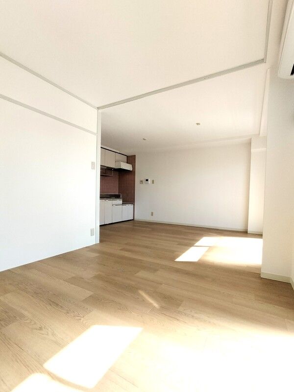 居室・リビング　居間です