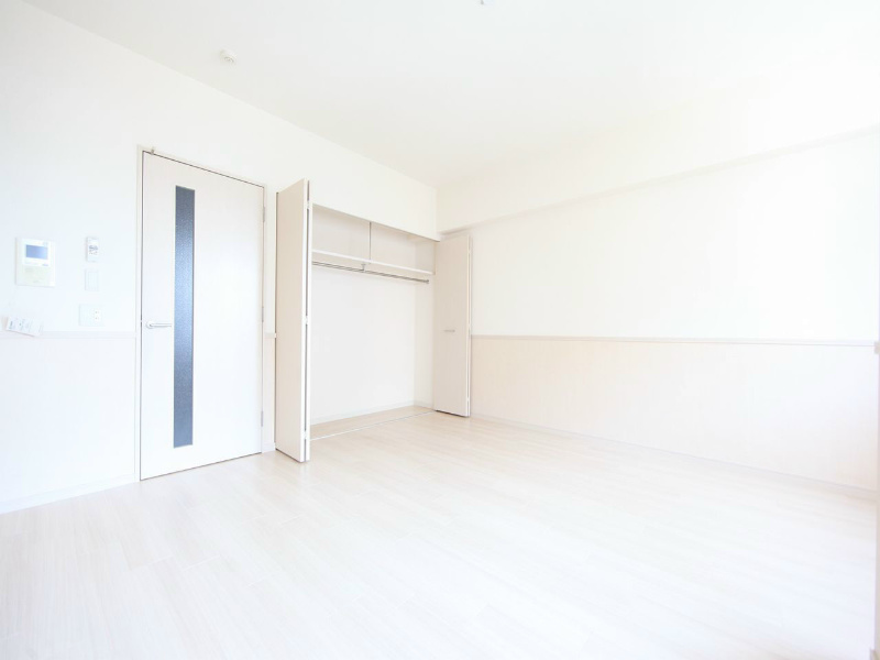 その他部屋・スペース　洋室10.6帖　クローゼット付（収納充実してます）