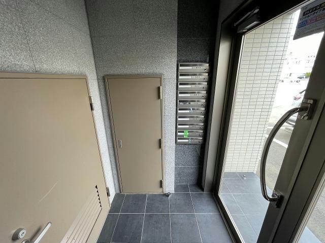 エントランス　エントランス部分