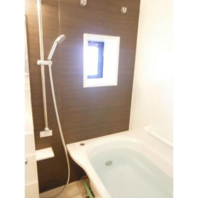 バス・シャワールーム　※別部屋参考写真