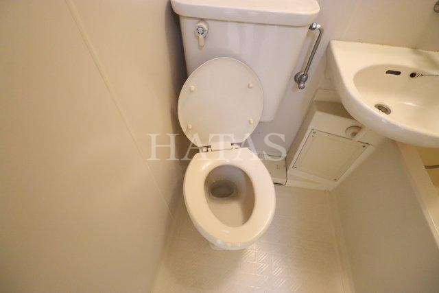 トイレ　同物件別部屋です。