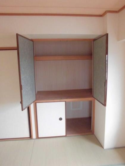 収納　和室6帖押入れ