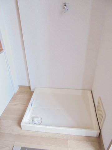 洗面設備　室内洗濯機置き場