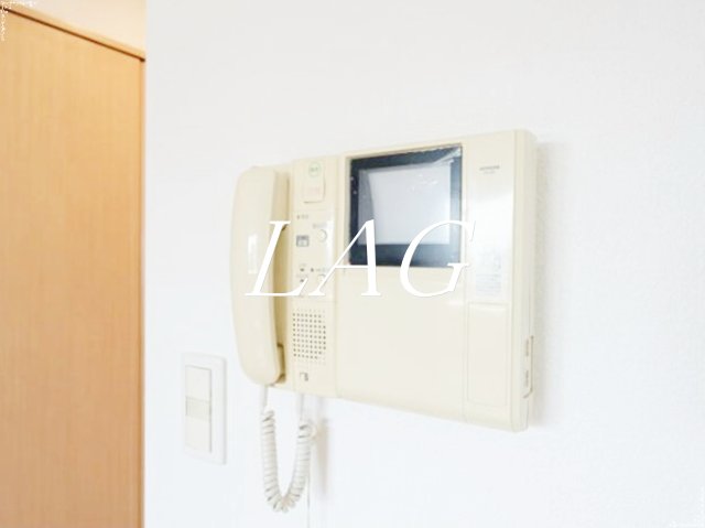 セキュリティ　モニターつきインターホンです。