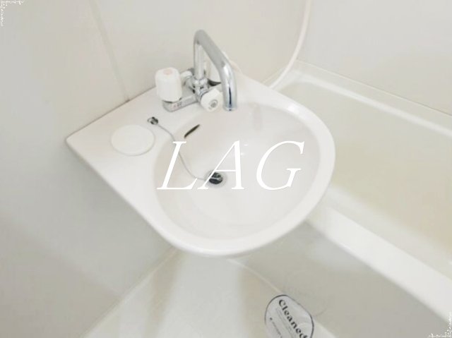 洗面設備　洗面台です。