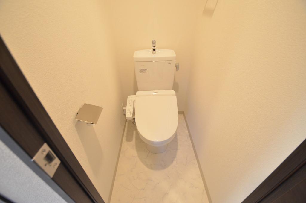 トイレ　シャワー付トイレ