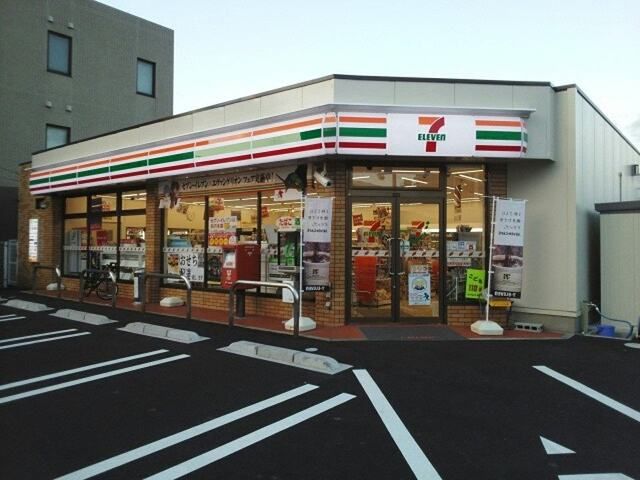 コンビニ　セブンイレブン草津野村１丁目店（コンビニ）まで650m