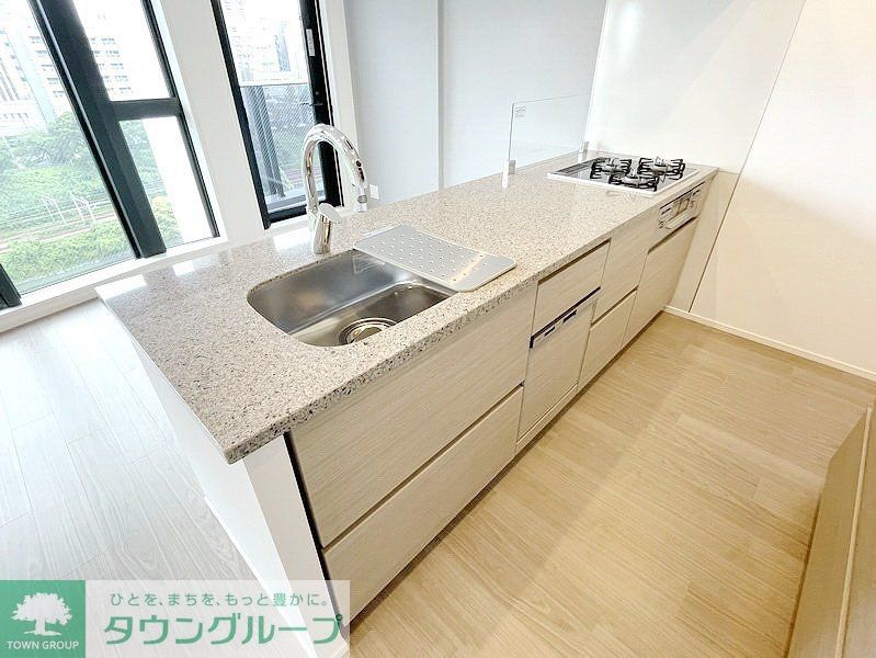 キッチン　お問合せは(株)タウンハウジングレジデンス事業部【03-…