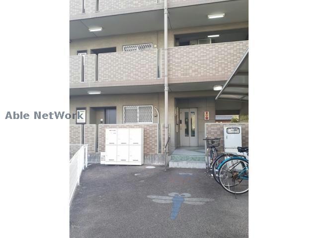 エントランス　エントランス部分